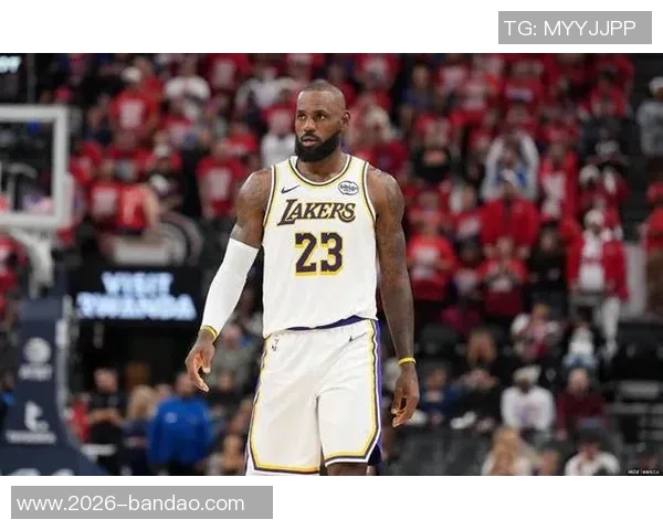 詹姆斯与莱昂纳德身体状态依旧出色超越年轻东契奇 詹姆斯与莱昂纳德身体状态依旧出色超越年轻东契奇