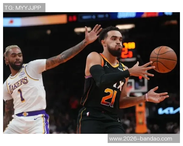 莫斯利称赞泰厄斯琼斯开局表现为球队注入活力奠定比赛基调 莫斯利称赞泰厄斯琼斯开局表现为球队注入活力奠定比赛基调